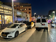  الشرطة تعتدي على شاب من يافا أثناء عمله في الارساليات